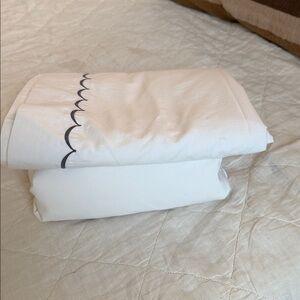 Garnet Hill White Pima Cotton Double Sheet Set with Grey Scallop Trim